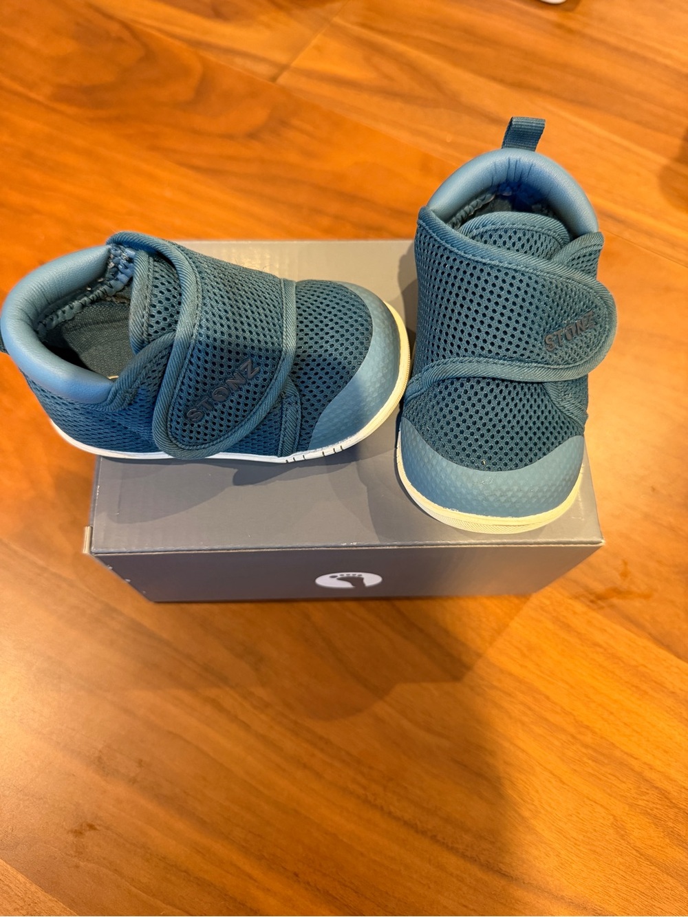 Stonz Kids Navy Blue Mesh Sneakers